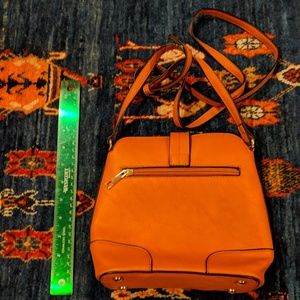 Small Brown Cross-Body Purse